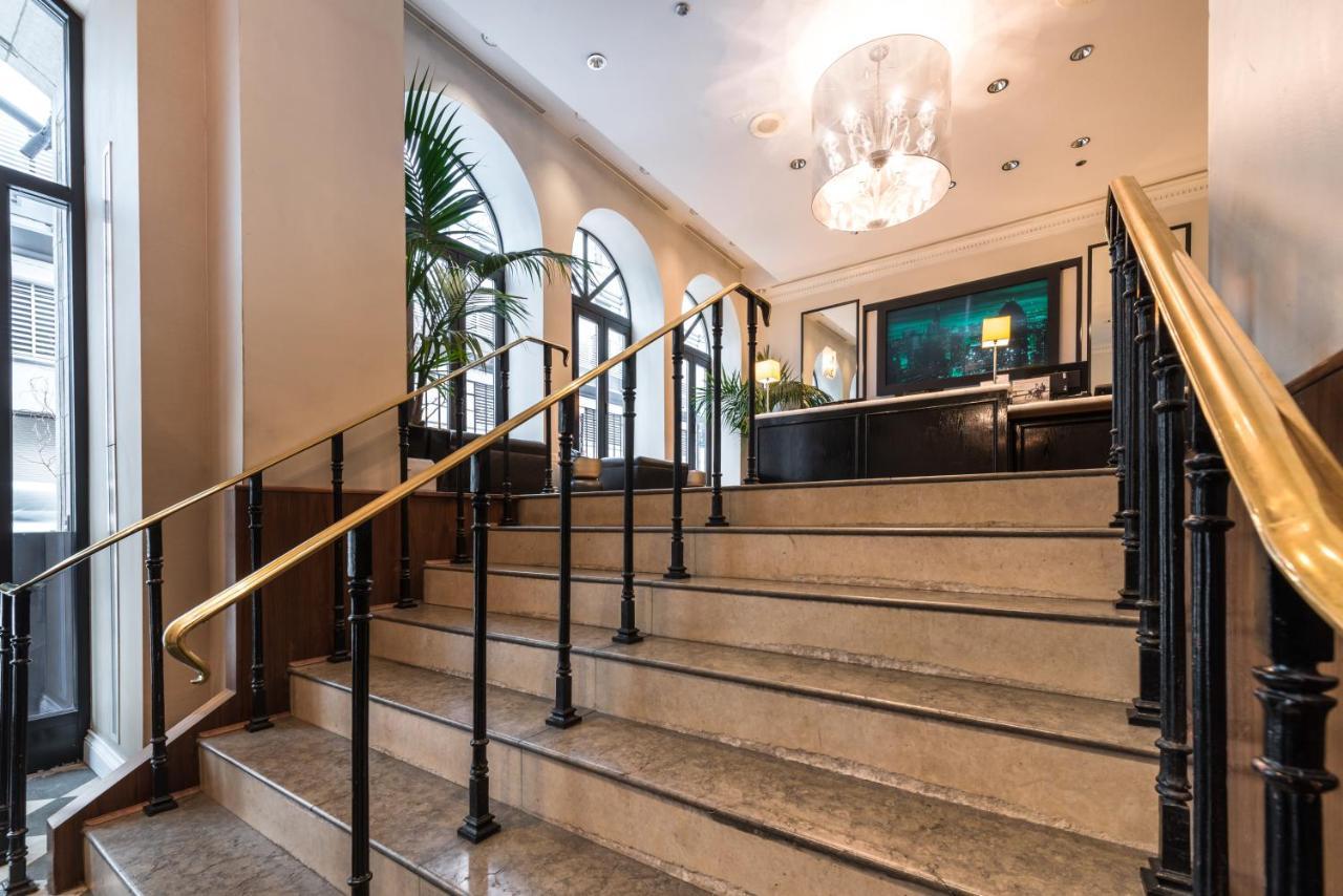 Holiday Inn Express Chicago - Magnificent Mile By Ihg Exterior photo